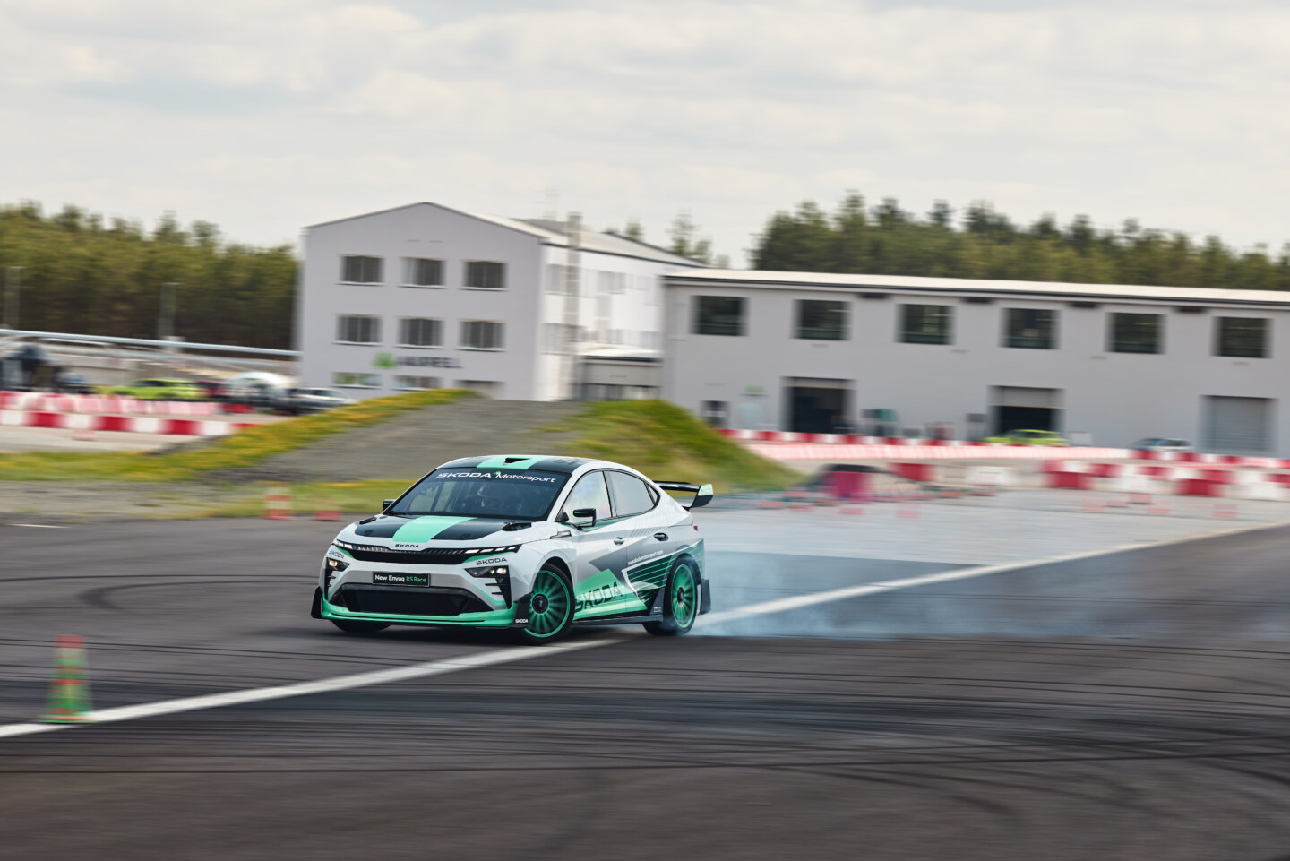 Škoda Enyaq RS Race