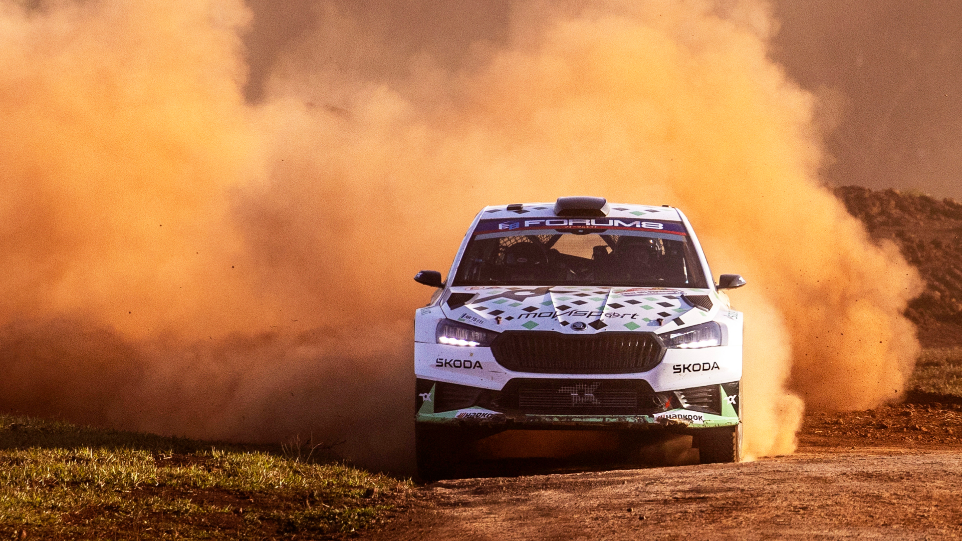Saúdskoarabská rally: jezdci a spolujezdci s vozy Škoda budou bojovat o tituly v kategorii WRC2 Challenger