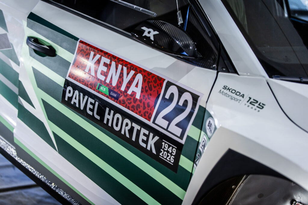 Posádky Škoda na Safari Rally v Keni