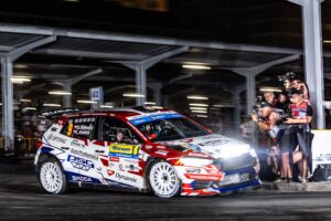 Česká posádka Dominik Stříteský a Ondřej Krajča jede za tým Auto Podbabská Škoda.