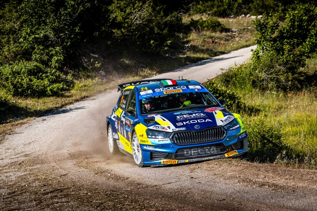 kompletni-podium-erc-v-rime-prinesla-hezky-souboj-vozu-skoda