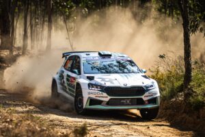 Posádky Škoda na Estonské rally Estonská posádka Robert Virves/Jakko Viilo (Toksport WRT Škoda Fabia RS Rally2) usiluje o své třetí vítězství v kategorii WRC2 v této sezóně.