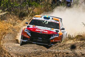 Posádky Škoda na Estonské rally Obhájci titulu v kategorii Junior WRC, Mille Johansson a Johan Grönvall (MS Munaretto Škoda Fabia RS Rally2), cestují do Tartu, hostitelského města Rally Estonia, ze Švédska.