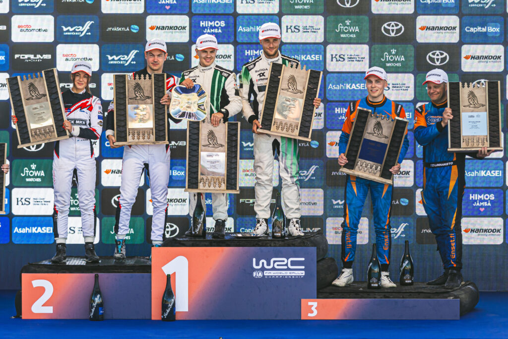 SkodaMotorsport-RallyFinland-WRC2-Podium